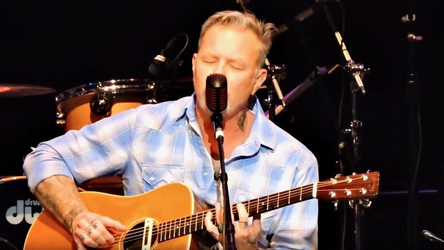 James Hetfield с акустично изпълнение