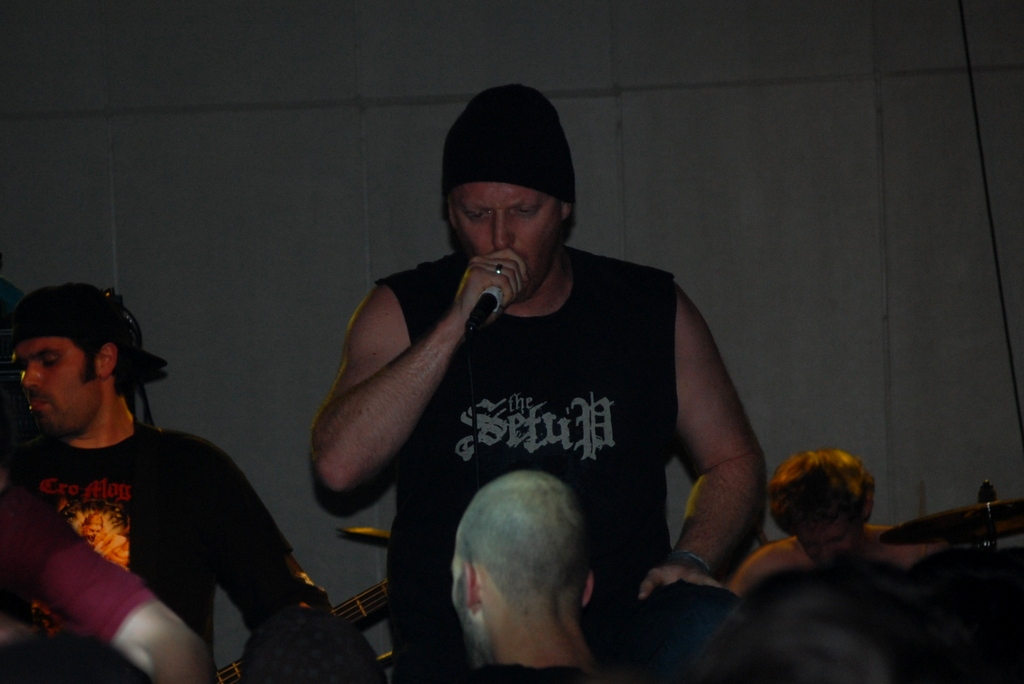 2_Born_Form_Pain_02.jpg