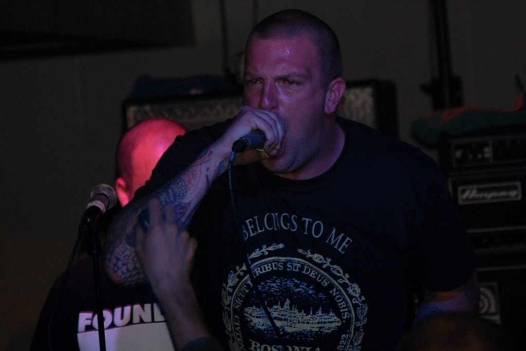 3_Death_Before_Dishonor_09.jpg