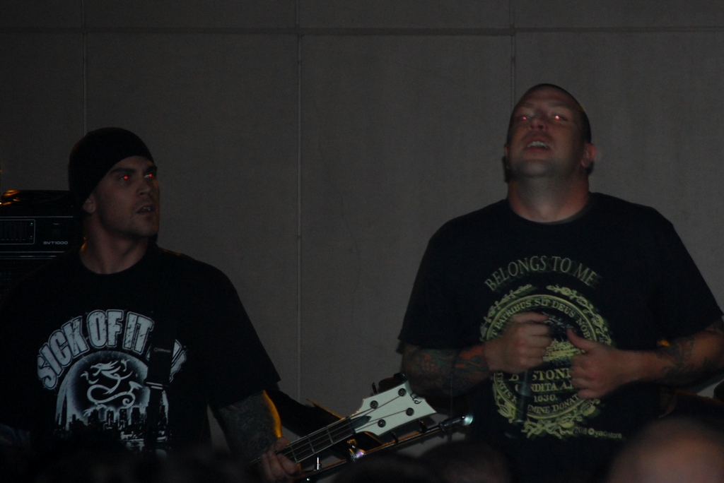 3_Death_Before_Dishonor_12.jpg