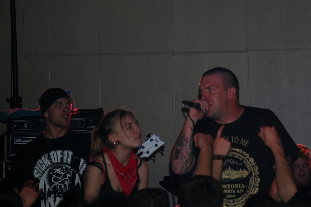 3_Death_Before_Dishonor_13.jpg