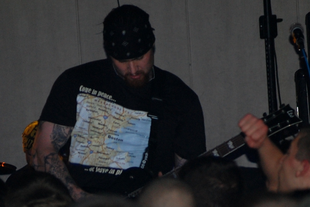 3_Death_Before_Dishonor_15.jpg