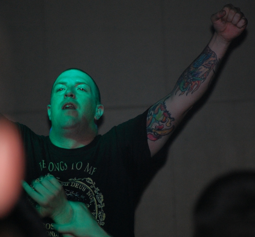 3_Death_Before_Dishonor_20.jpg